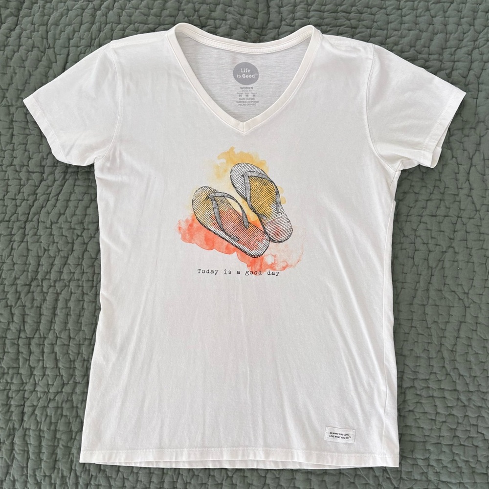 Life is Good Women’s Classic Fit Tee